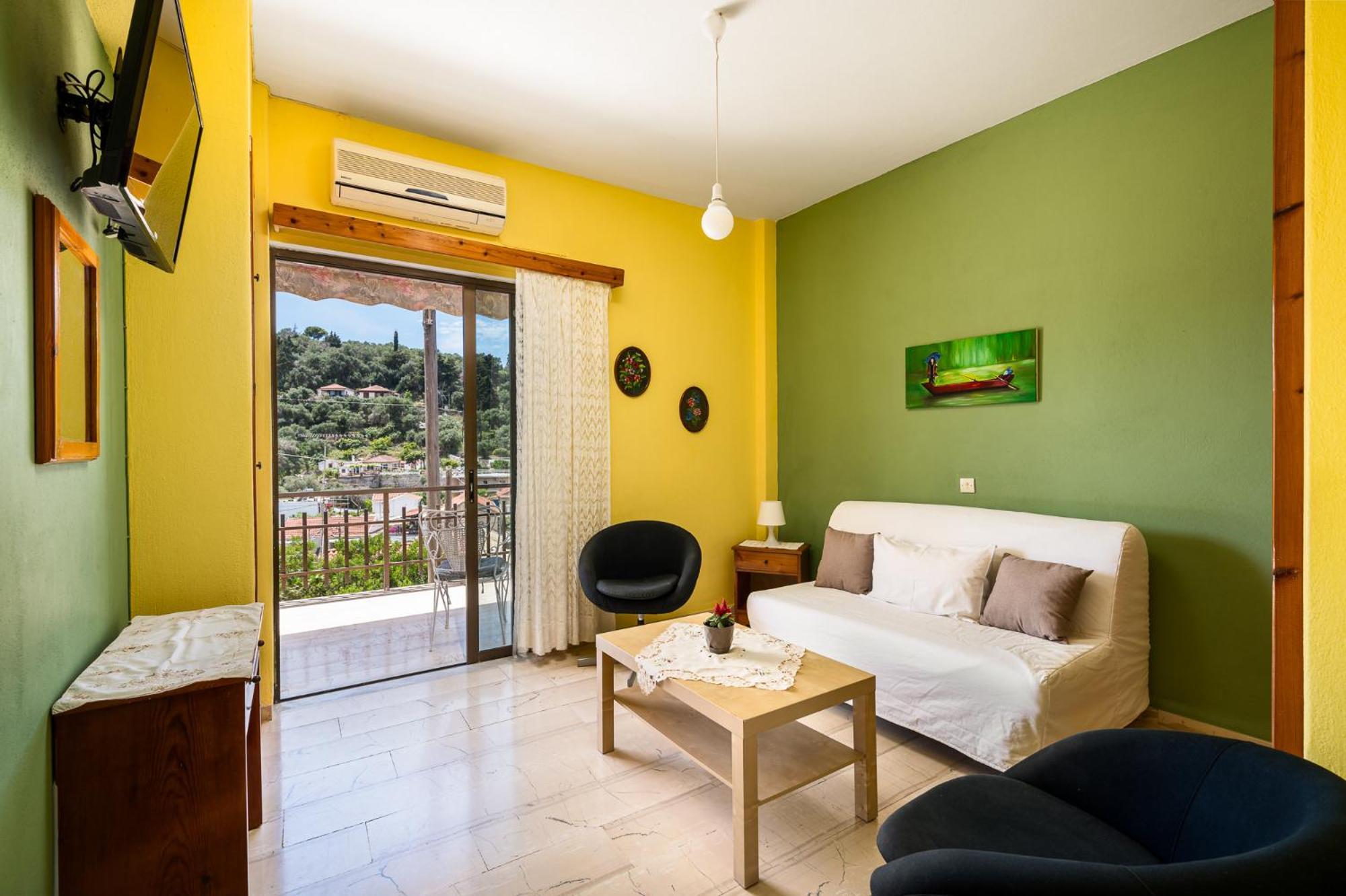 Agaloula Centrally Located Apartments, Lakka Exterior photo