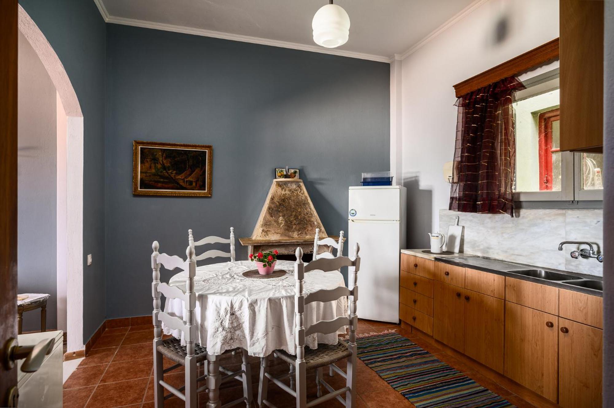 Agaloula Centrally Located Apartments, Lakka Exterior photo