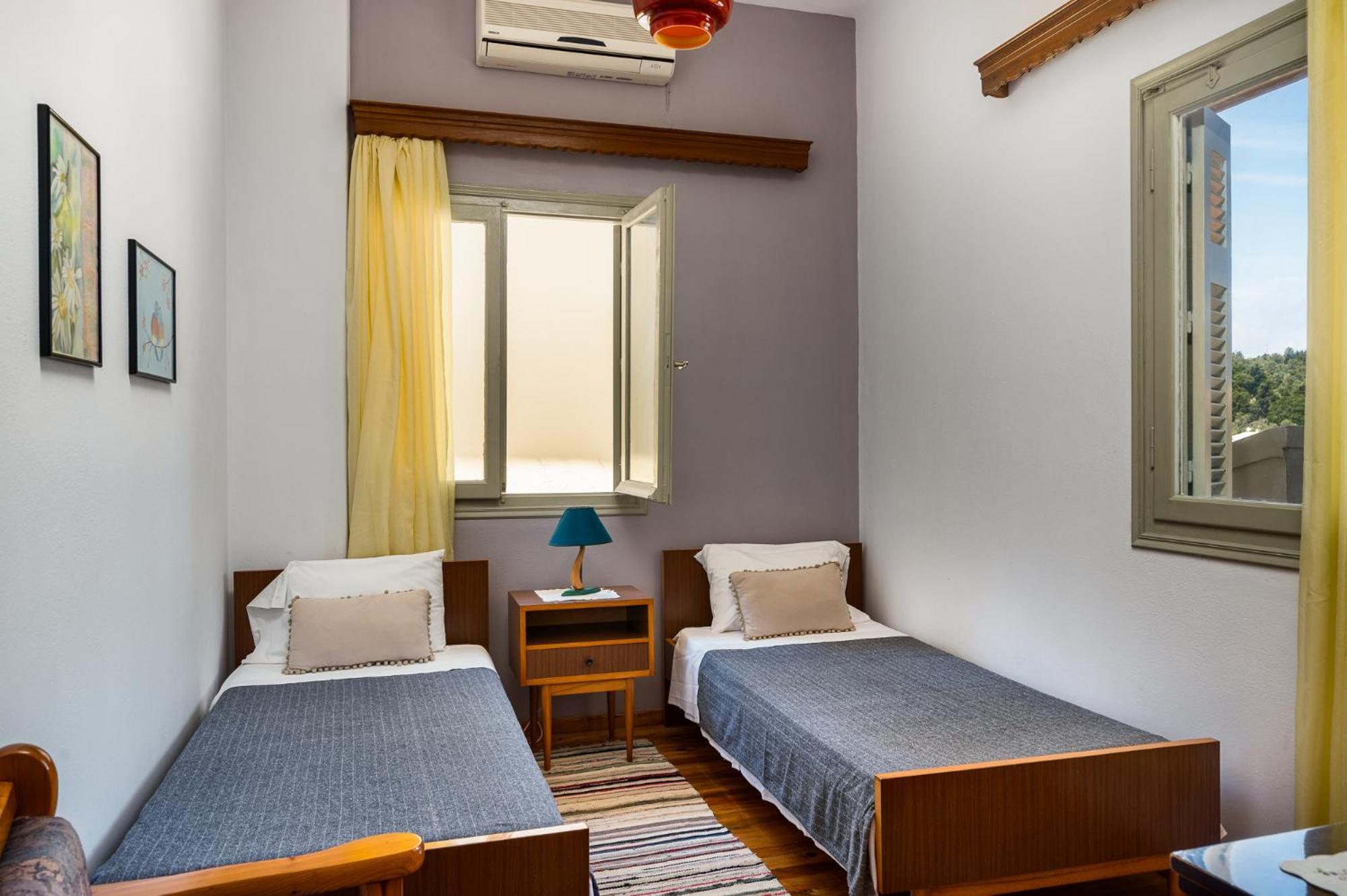 Agaloula Centrally Located Apartments, Lakka Exterior photo