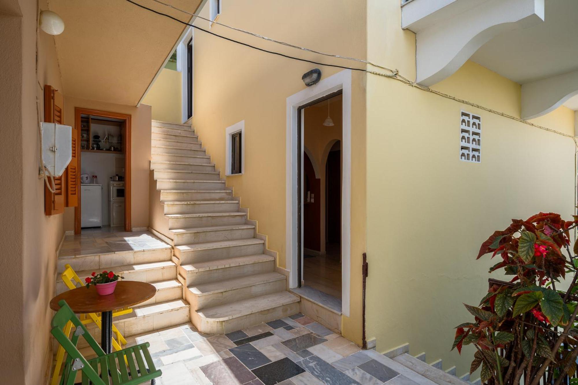 Agaloula Centrally Located Apartments, Lakka Exterior photo